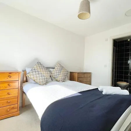Apartment Guestready - Bright 2 Bedroom Leeds City Centre Apartment Leeds (West Yorkshire)